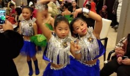 海城春晚最新爆料新闻,精彩节目抢先看，明星阵容大揭秘！