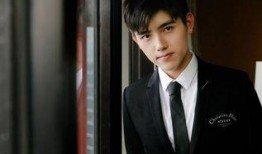 陈凯歌爆料陈飞宇糗事视频,视频曝光引发网友热议