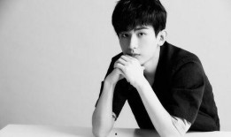 爆料成毅有女朋友视频,神秘女友身份引网友热议